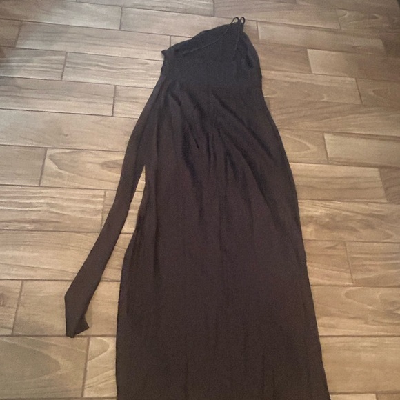 Lulu's Black One-Shoulder Long Sleeve Sheath Dress - Picture 3 of 5